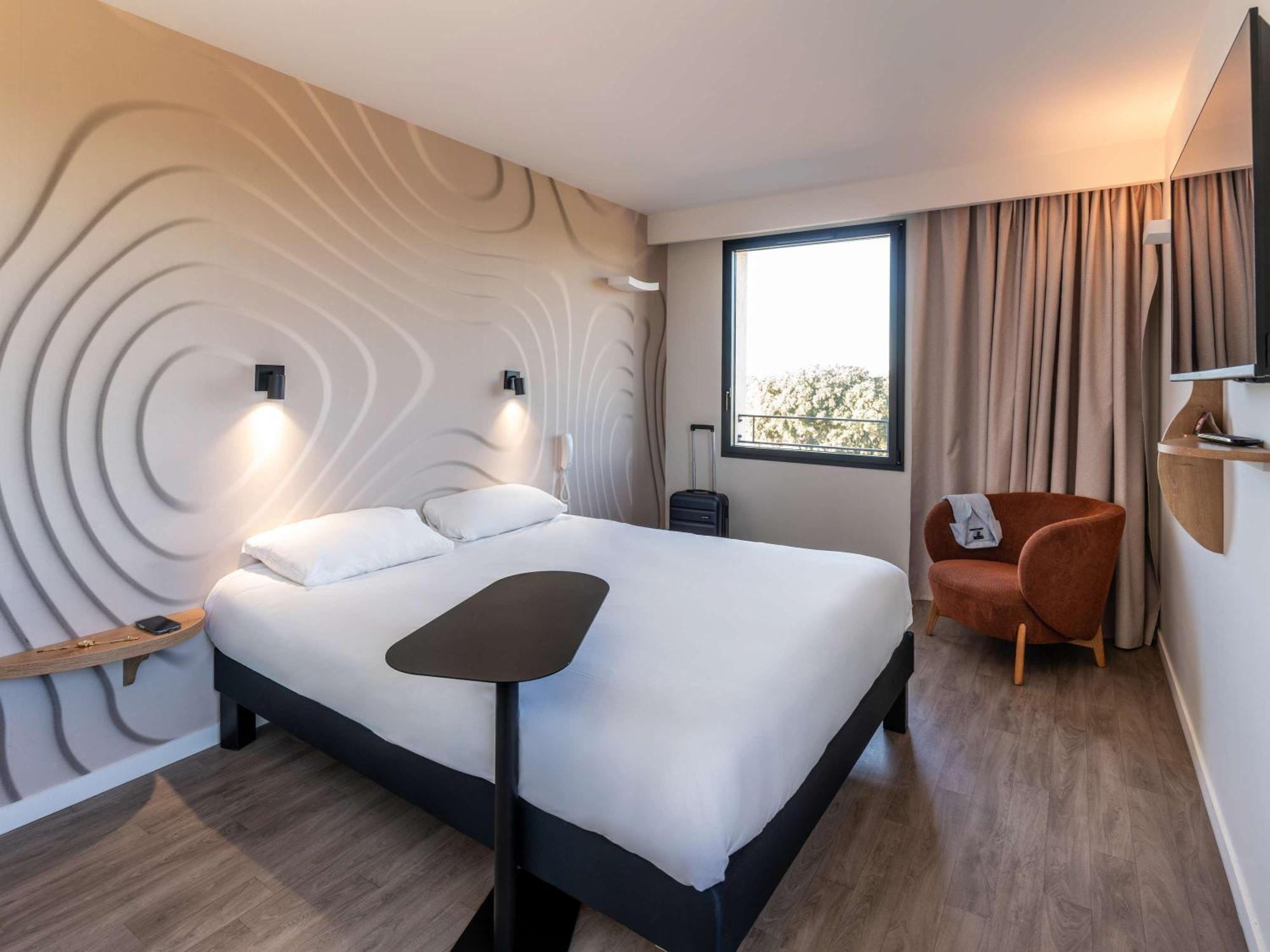 Ibis Styles Cabries Aix-En-Provence Tgv Hotel Ngoại thất bức ảnh