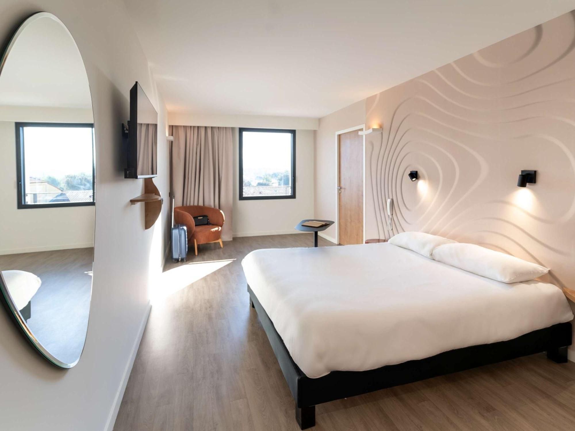 Ibis Styles Cabries Aix-En-Provence Tgv Hotel Ngoại thất bức ảnh