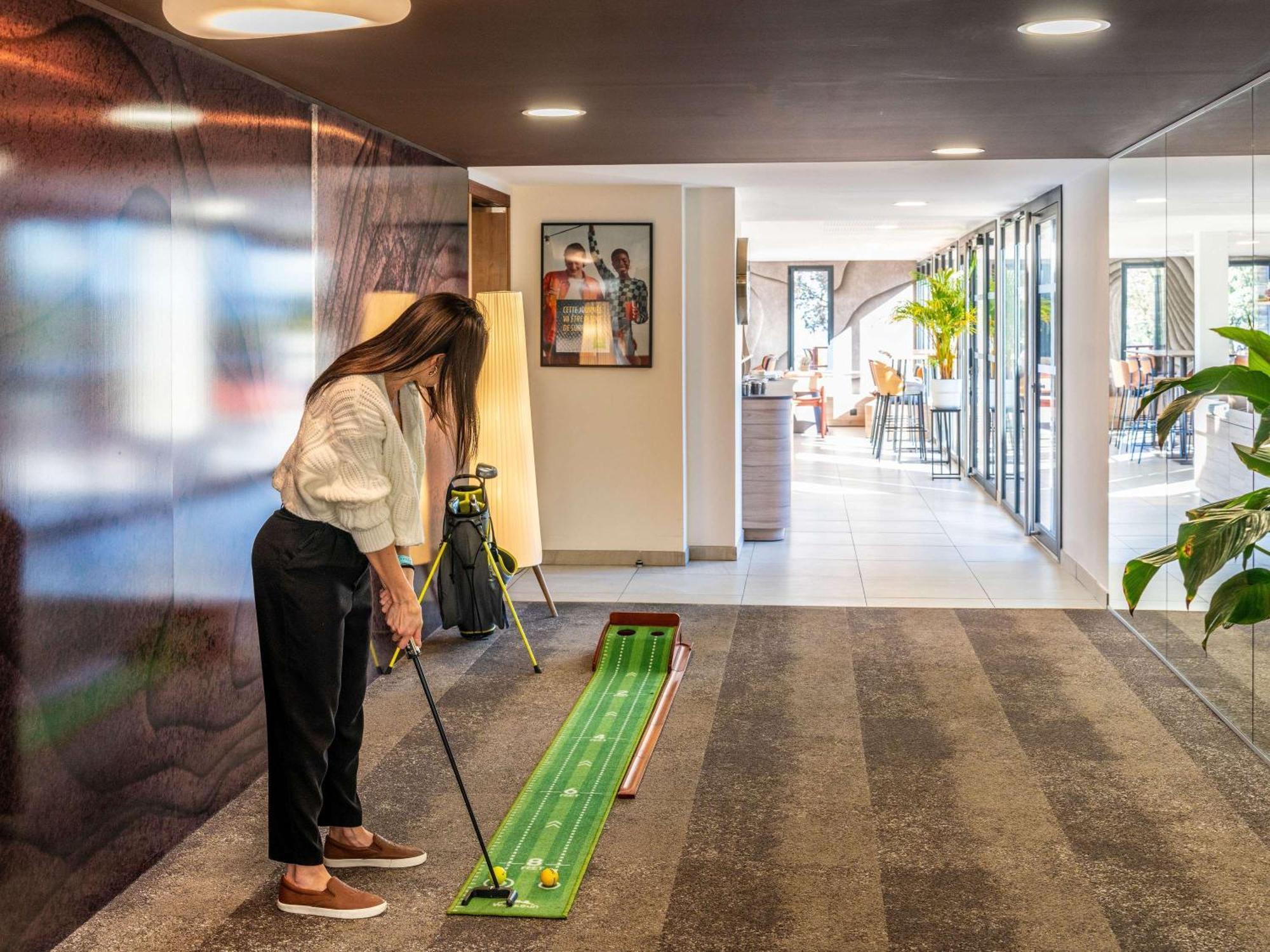 Ibis Styles Cabries Aix-En-Provence Tgv Hotel Ngoại thất bức ảnh