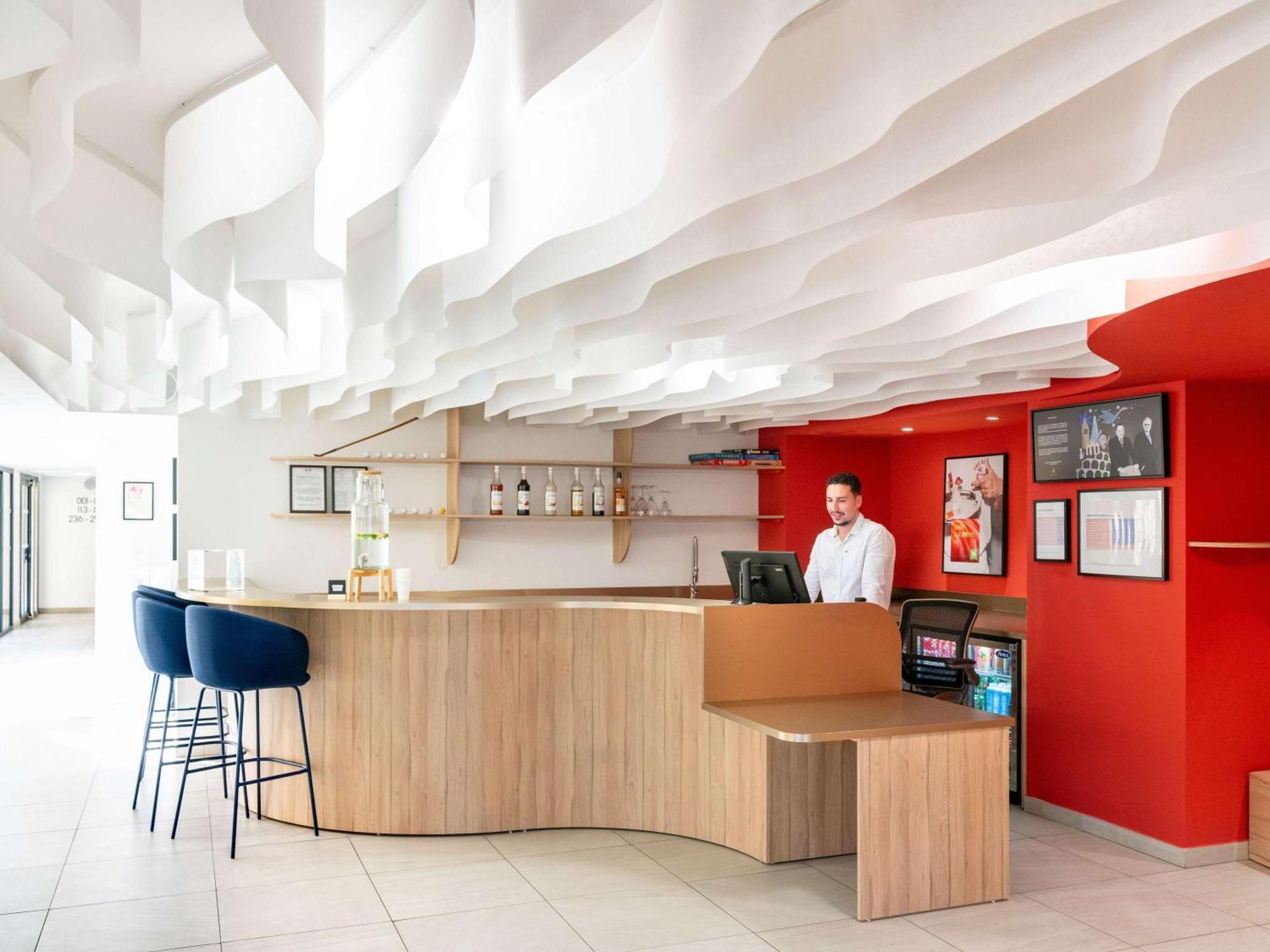 Ibis Styles Cabries Aix-En-Provence Tgv Hotel Ngoại thất bức ảnh